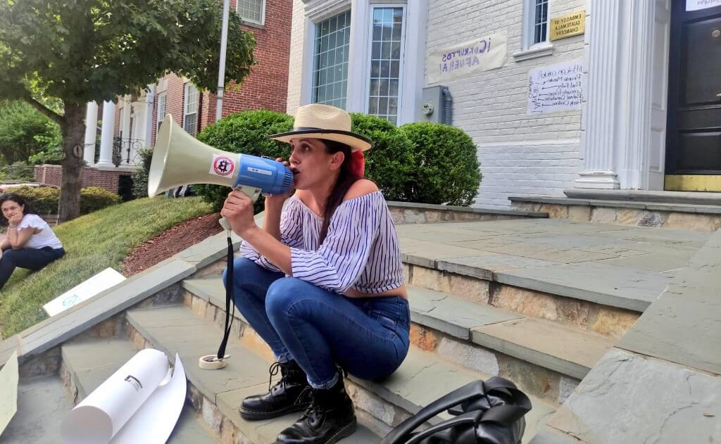 Los amores conflictivos de Bertha Michelle Mendoza