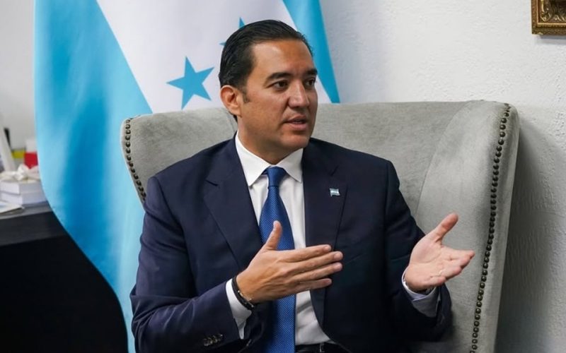 Honduras: críticas a LIBRE por imponer reformas sin diálogo