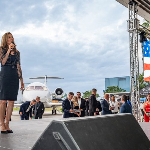 Congresista de EE. UU. cuestiona rumbo político de Honduras y llama a frenar candidatura oficialista