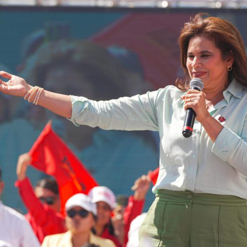 Rixi Moncada se enfrenta al sector privado y dinamiza el debate económico en Honduras