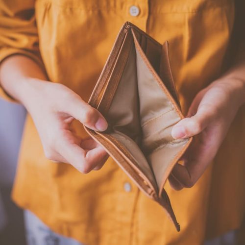 Economía bajo LIBRE: empresas cierran y capitales huyen en masa