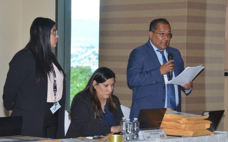 Posibles maniobras de fraude electoral en el CNE hondureño: opinión de expertos